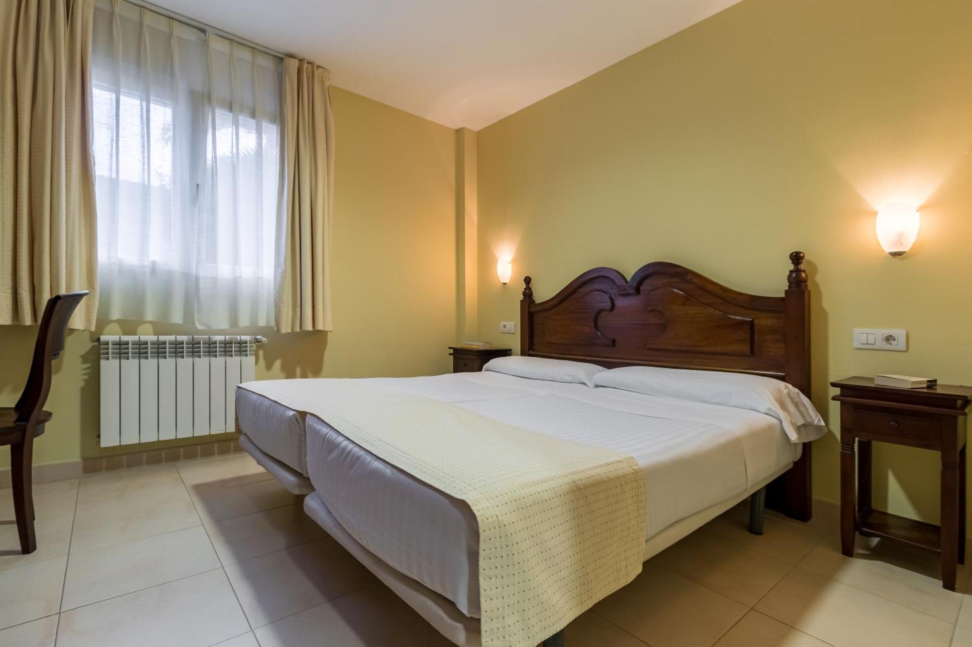Apartamentos Silken Playa De Toro Llanes Esterno foto